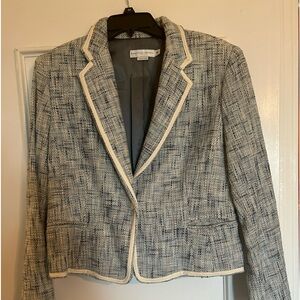 Garfield & Marks short blue white woven short jacket.